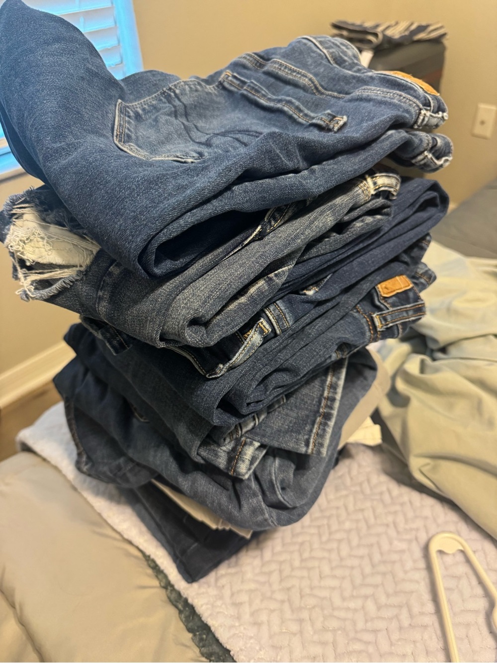 American Eagle Outfitters Women’s Straight Jeans - Dark Blue Denim